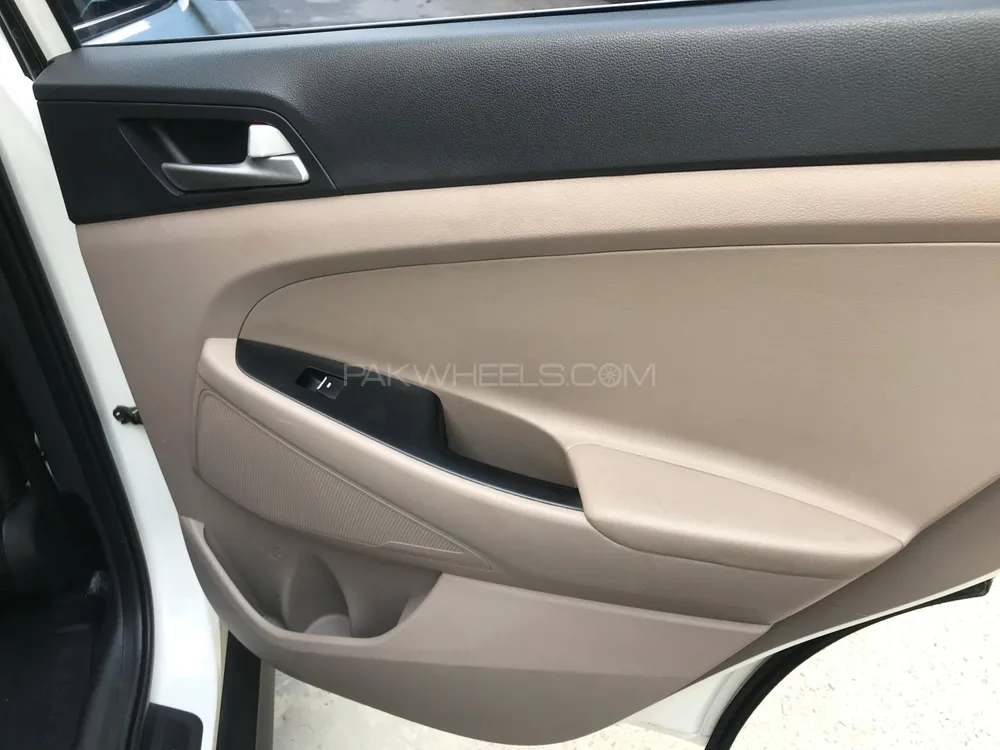 Hyundai Tucson 2020 for Sale in Lahore Hyundai Tucson 2020 for Sale in Lahore Image-8