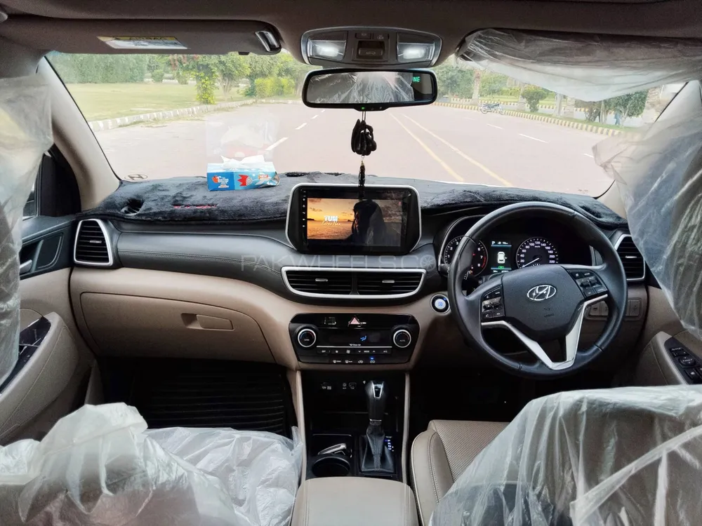 Hyundai Tucson 2022 for Sale in Multan Hyundai Tucson 2022 for Sale in Multan Image-15