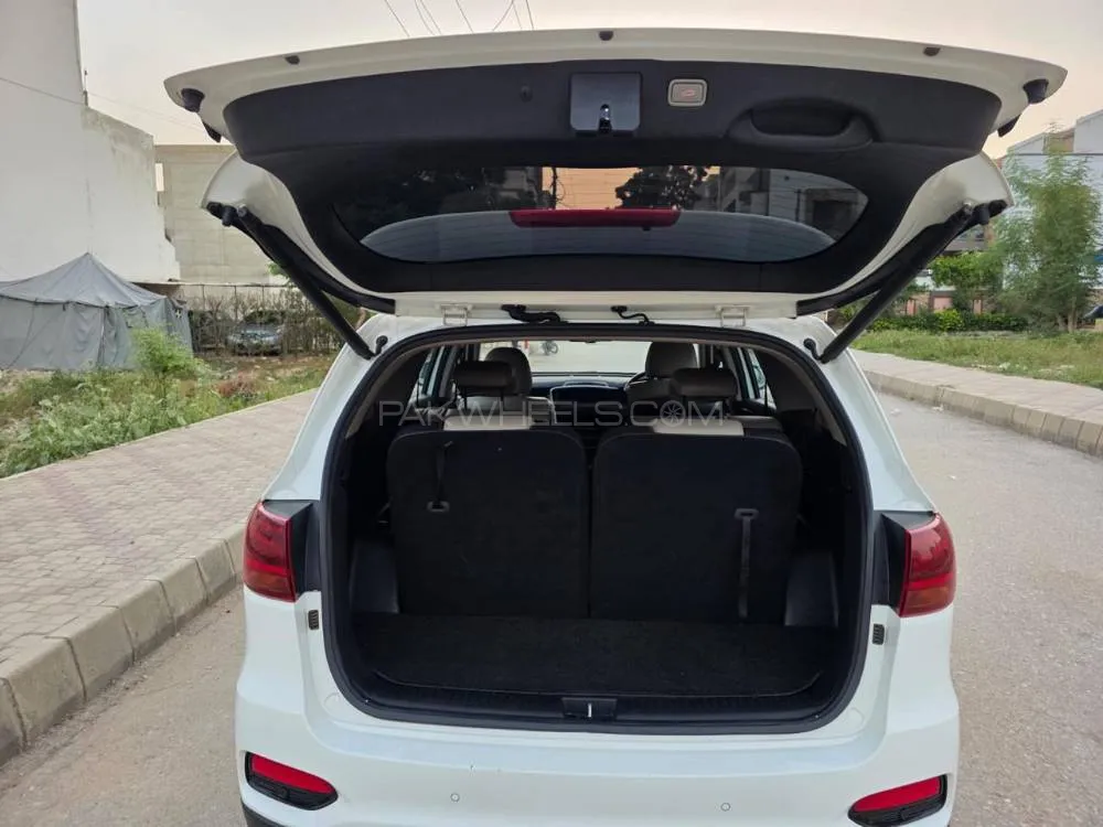 KIA Sorento 2021 for Sale in Karachi KIA Sorento 2021 for Sale in Karachi Image-9