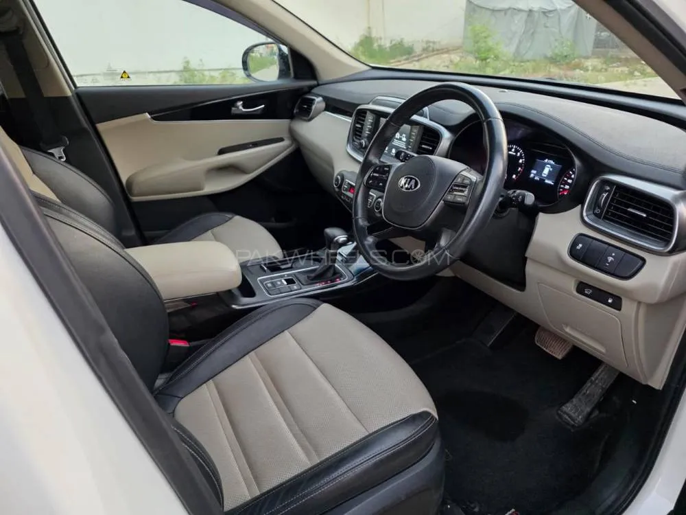 KIA Sorento 2021 for Sale in Karachi KIA Sorento 2021 for Sale in Karachi Image-12