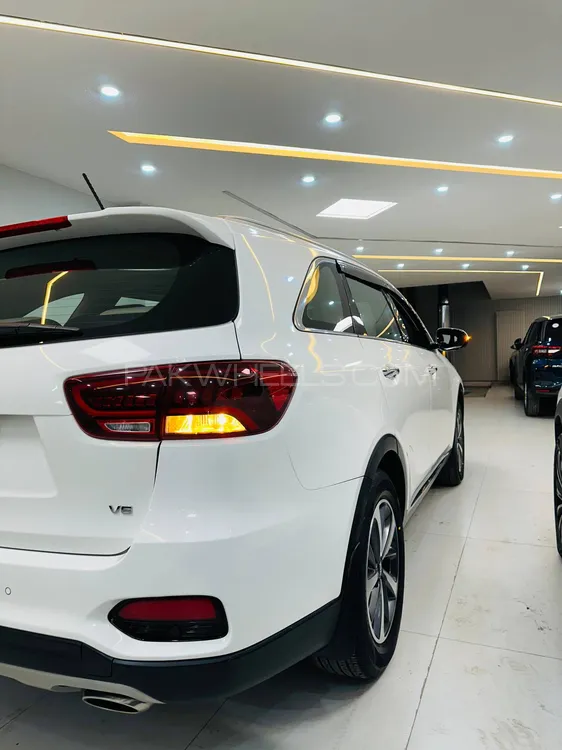 کِیا سورینٹو 2022 for Sale in لاہور کِیا سورینٹو 2022 for Sale in لاہور Image-4