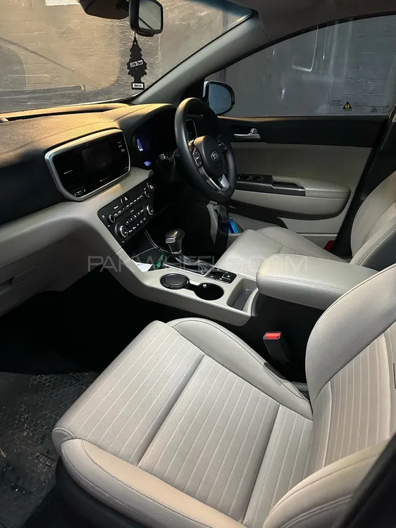 KIA Sportage 2019 for Sale in Islamabad KIA Sportage 2019 for Sale in Islamabad Image-3