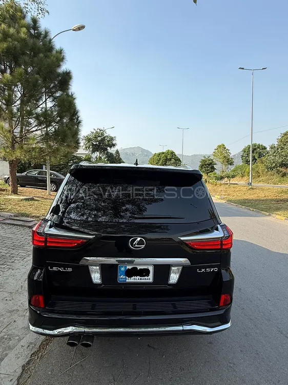 Lexus LX Series 2016 for Sale in Islamabad Lexus LX Series 2016 for Sale in Islamabad Image-4
