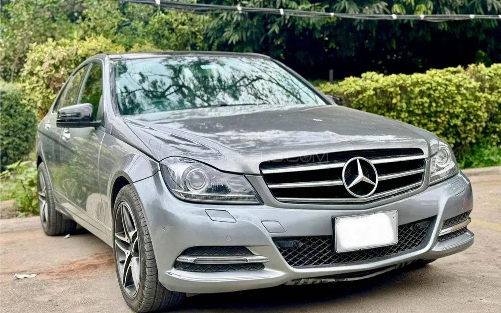 Mercedes Benz C Class 2013 for Sale in Lahore Image-1