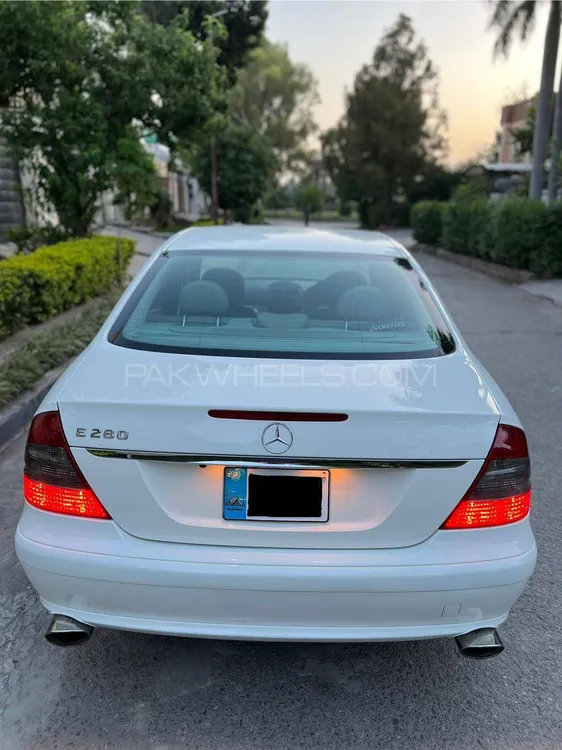 Mercedes Benz E Class 2006 for Sale in Islamabad Mercedes Benz E Class 2006 for Sale in Islamabad Image-6