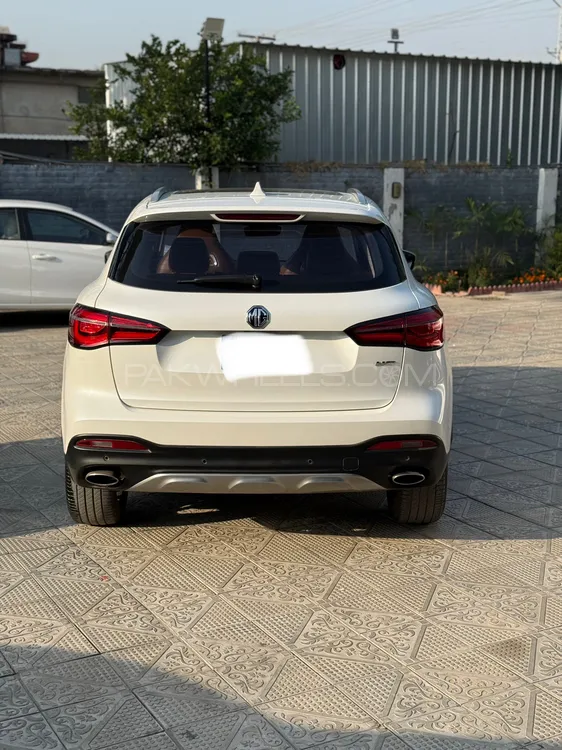MG HS 2022 for Sale in Islamabad MG HS 2022 for Sale in Islamabad Image-4