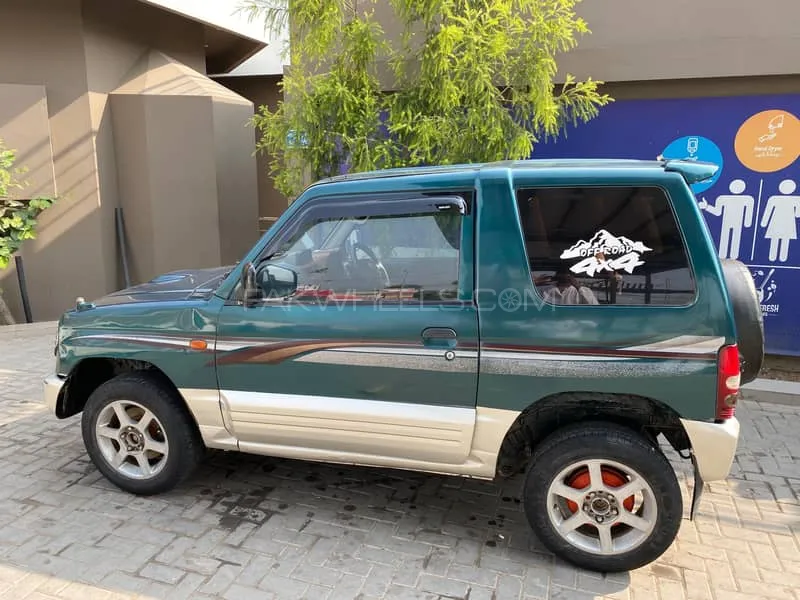 Mitsubishi Pajero Mini 2006 for Sale in Lahore Image-1