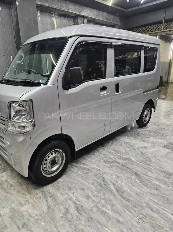 نسان کلپر 2020 for Sale in لاہور نسان کلپر 2020 for Sale in لاہور Image-4