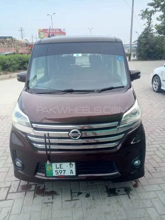 Nissan Dayz Roox 2014 for Sale in Rawalpindi Nissan Dayz Roox 2014 for Sale in Rawalpindi Image-14