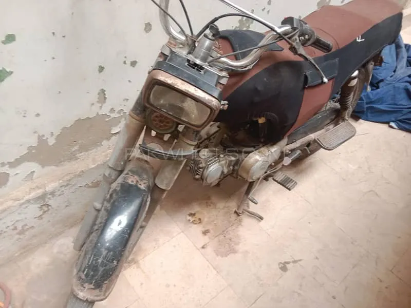 Road Prince 70 Passion Plus 2017 for Sale Road Prince 70 Passion Plus 2017 for Sale Image-4