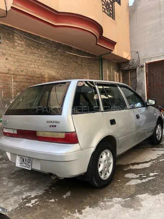 Suzuki Cultus 2003 for Sale in Gujranwala Suzuki Cultus 2003 for Sale in Gujranwala Image-4