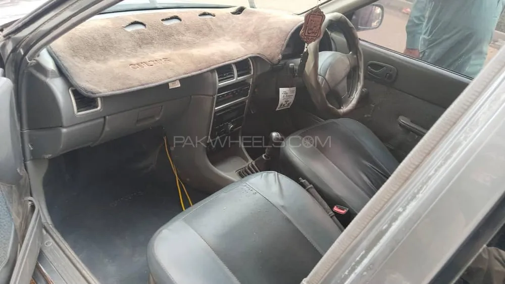 Suzuki Cultus 2011 for Sale in Hyderabad Suzuki Cultus 2011 for Sale in Hyderabad Image-3