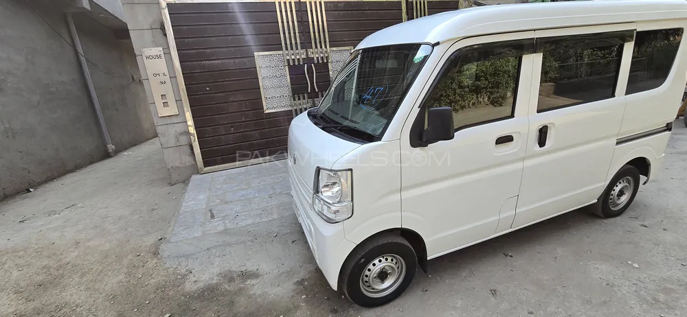 Nissan Clipper 2020 for Sale in Lahore Nissan Clipper 2020 for Sale in Lahore Image-9