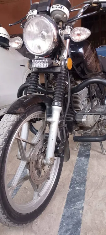 Suzuki GS 150 2017 for Sale Suzuki GS 150 2017 for Sale Image-1