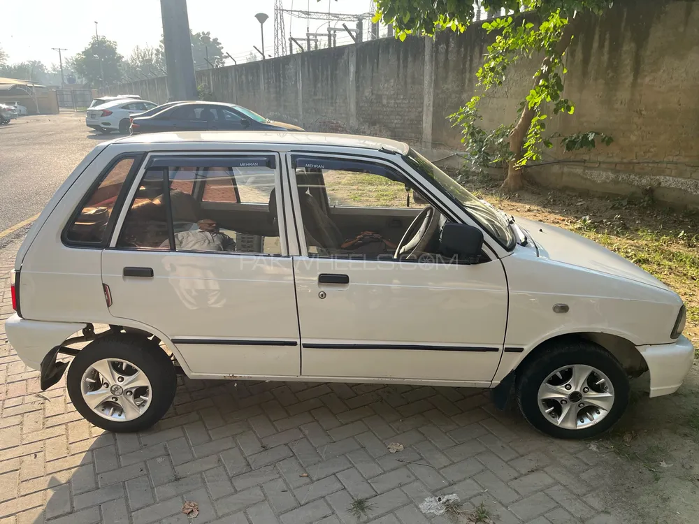 Suzuki Mehran 2016 for Sale in Lahore Suzuki Mehran 2016 for Sale in Lahore Image-3