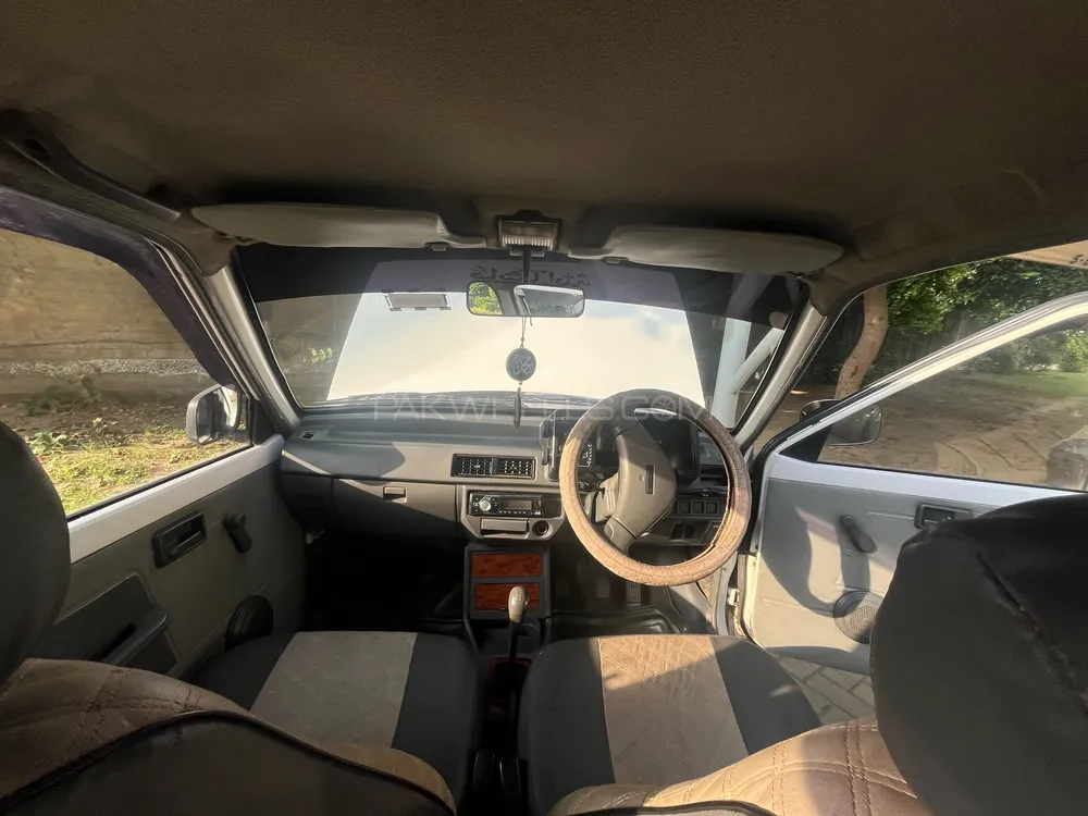 Suzuki Mehran 2016 for Sale in Lahore Suzuki Mehran 2016 for Sale in Lahore Image-5