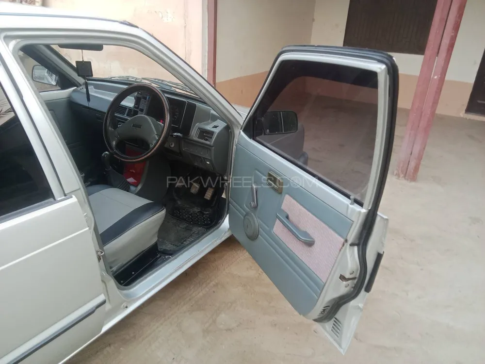 Suzuki Mehran 2017 for Sale in Muzaffar Gargh Suzuki Mehran 2017 for Sale in Muzaffar Gargh Image-16