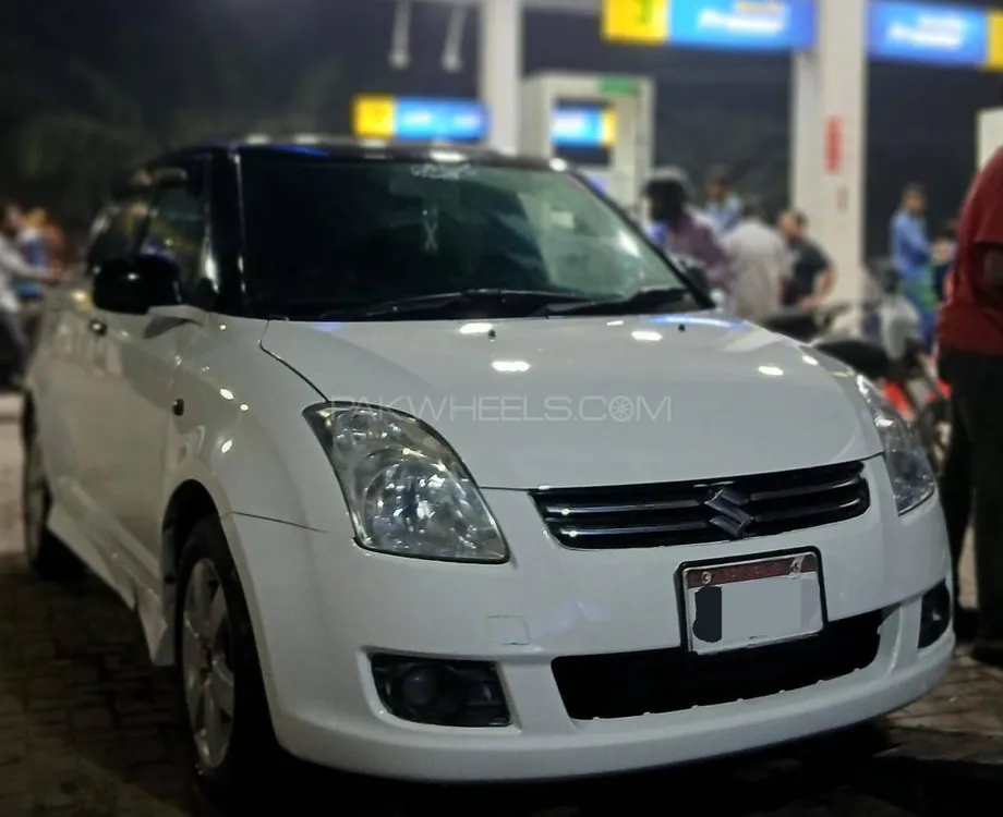 Suzuki Swift 2015 for Sale in Karachi Image-1