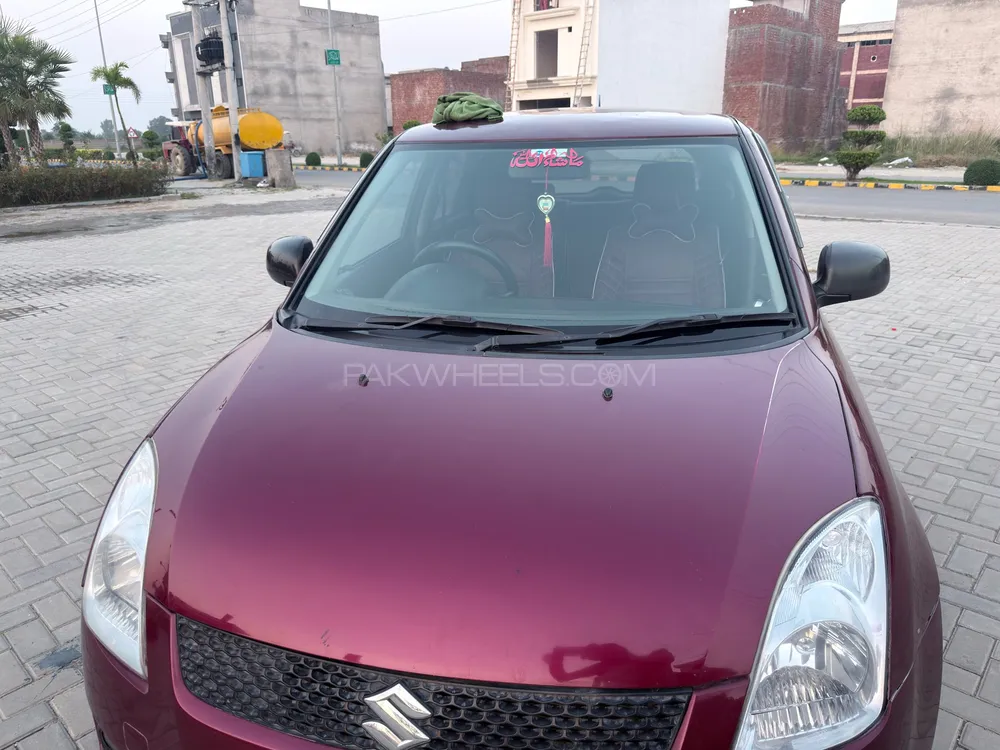 Suzuki Swift 2012 for Sale in Sialkot Suzuki Swift 2012 for Sale in Sialkot Image-8