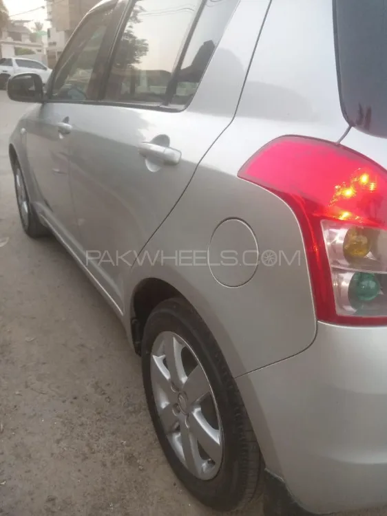 Suzuki Swift 2020 for Sale in Karachi Suzuki Swift 2020 for Sale in Karachi Image-2