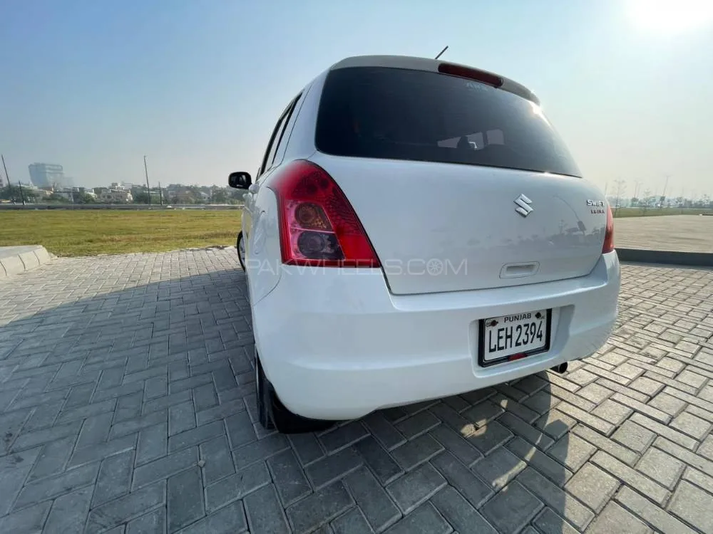 Suzuki Swift 2018 for Sale in Lahore Suzuki Swift 2018 for Sale in Lahore Image-2