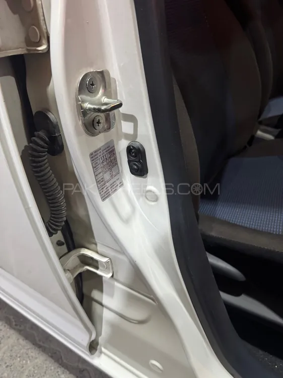 سوزوکی سوئفٹ 2017 for Sale in اسلام آباد سوزوکی سوئفٹ 2017 for Sale in اسلام آباد Image-11