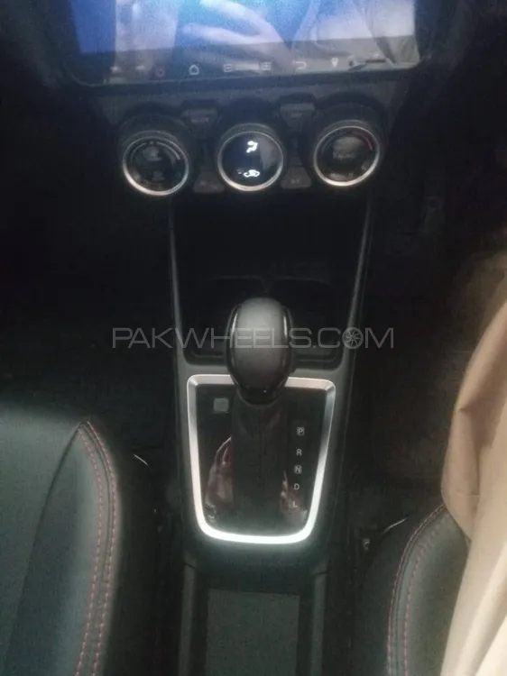 Suzuki Swift 2025 for Sale in Islamabad Suzuki Swift 2025 for Sale in Islamabad Image-4