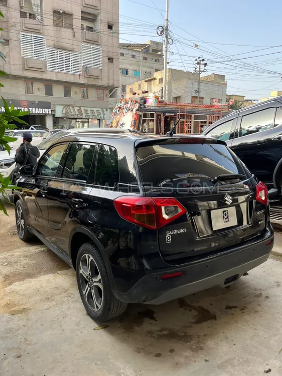Suzuki Vitara 2017 for Sale in Karachi Suzuki Vitara 2017 for Sale in Karachi Image-8