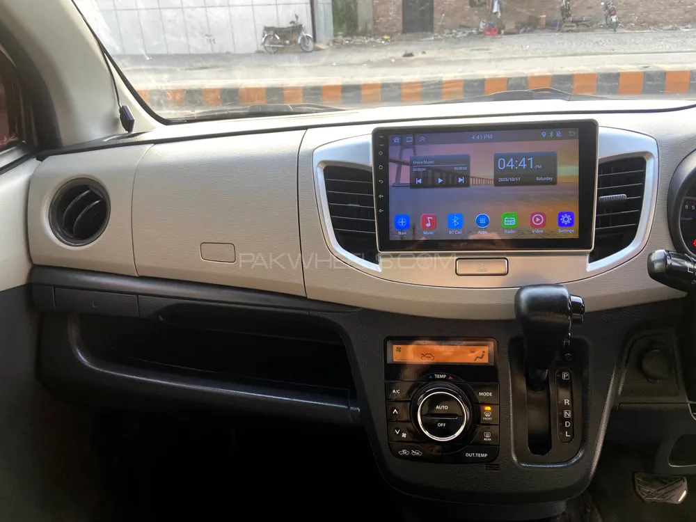 Suzuki Wagon R 2014 for Sale in Peshawar Suzuki Wagon R 2014 for Sale in Peshawar Image-10