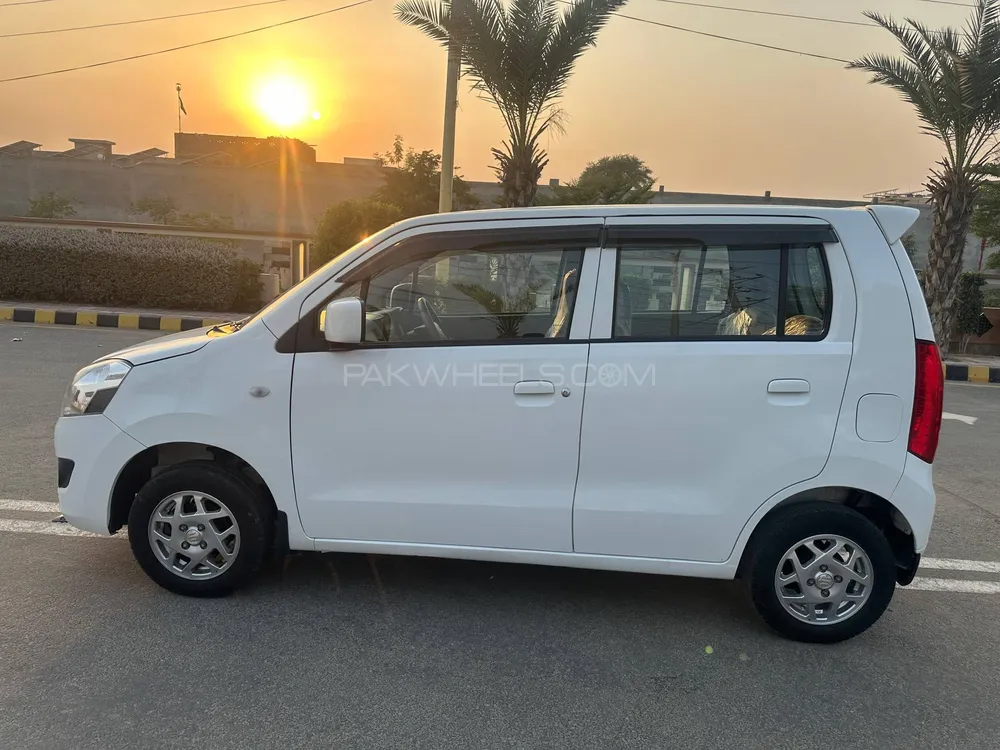 Suzuki Wagon R 2021 for Sale in Multan Suzuki Wagon R 2021 for Sale in Multan Image-3