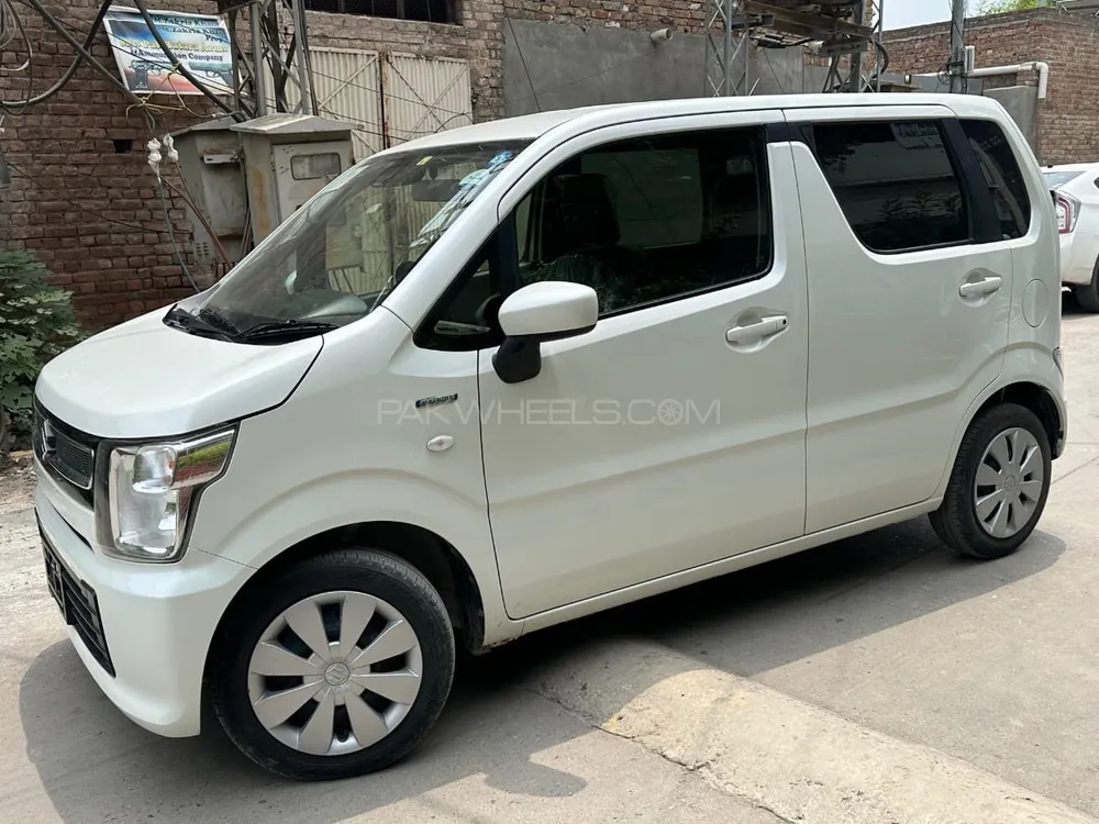 Suzuki Wagon R 2022 for Sale in Peshawar Suzuki Wagon R 2022 for Sale in Peshawar Image-4