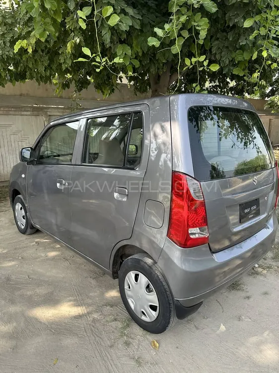 Suzuki Wagon R 2016 for Sale in Bahawalpur Suzuki Wagon R 2016 for Sale in Bahawalpur Image-16