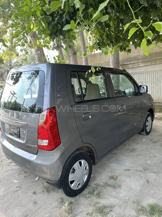 Suzuki Wagon R 2016 for Sale in Bahawalpur Suzuki Wagon R 2016 for Sale in Bahawalpur Image-9