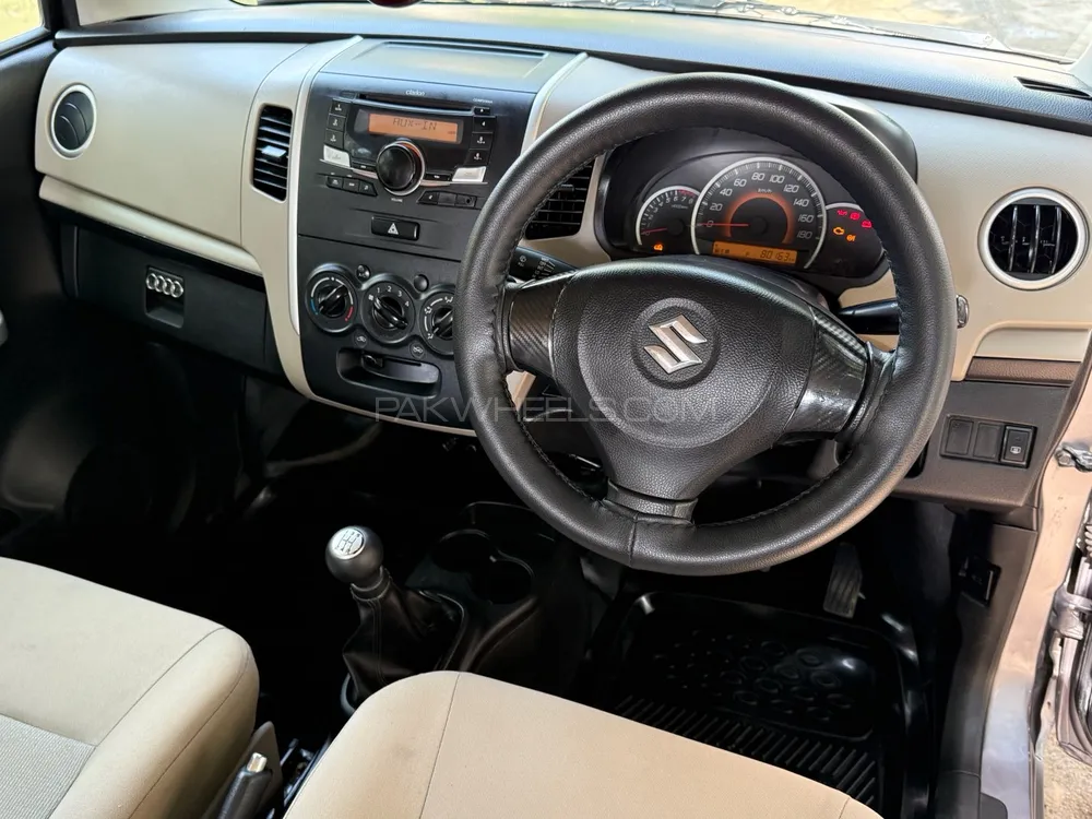 سوزوکی ویگن آر 2017 for Sale in سیالکوٹ سوزوکی ویگن آر 2017 for Sale in سیالکوٹ Image-9