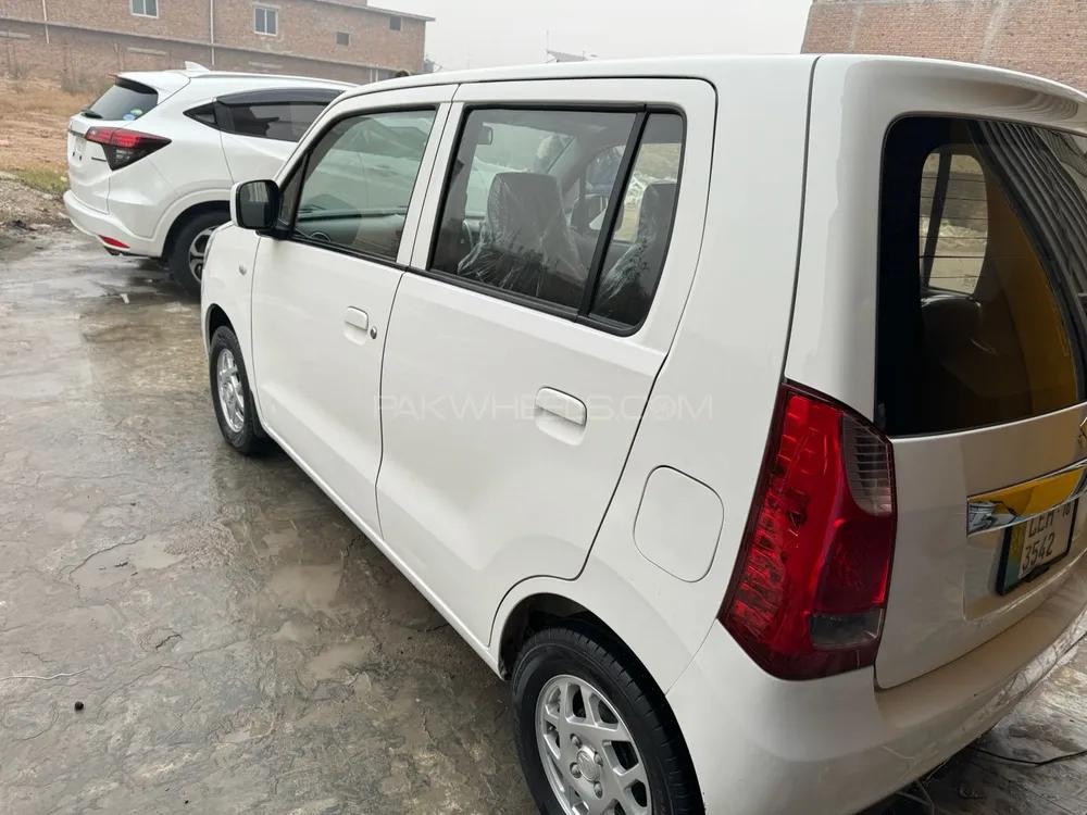 Suzuki Wagon R 2018 for Sale in Peshawar Suzuki Wagon R 2018 for Sale in Peshawar Image-5