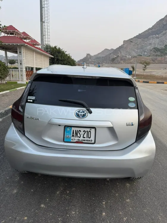 Toyota Aqua 2015 for Sale in Islamabad Image-1