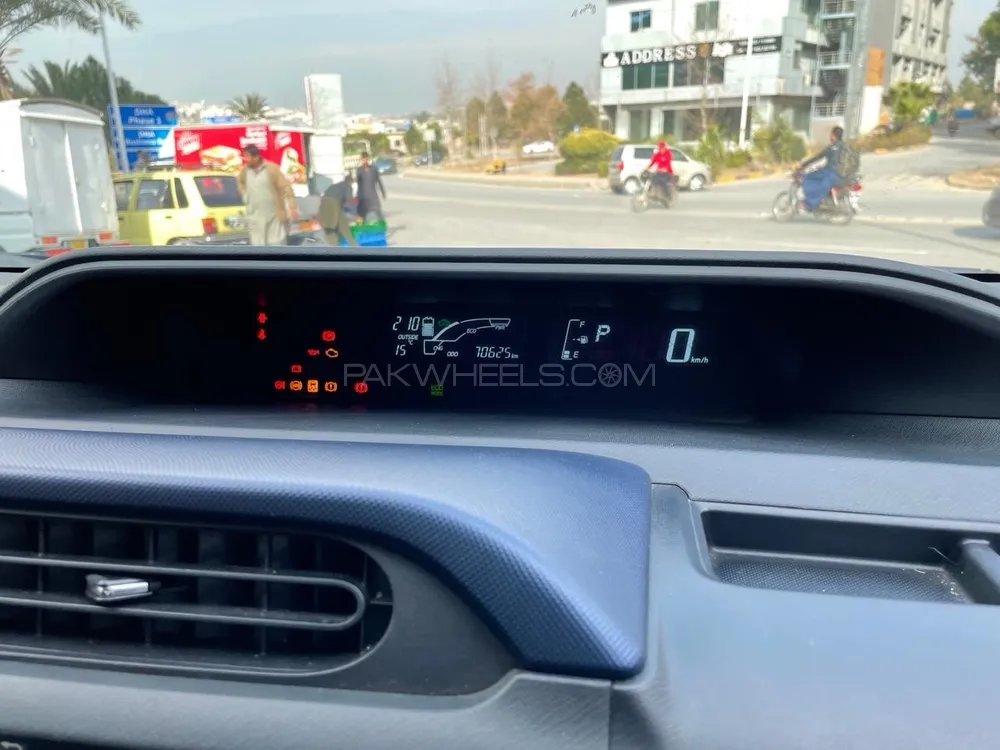 Toyota Aqua 2016 for Sale in Rawalpindi Toyota Aqua 2016 for Sale in Rawalpindi Image-2