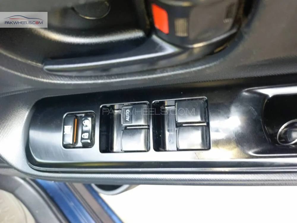 Toyota Aqua 2018 for Sale in Rawalpindi Toyota Aqua 2018 for Sale in Rawalpindi Image-12