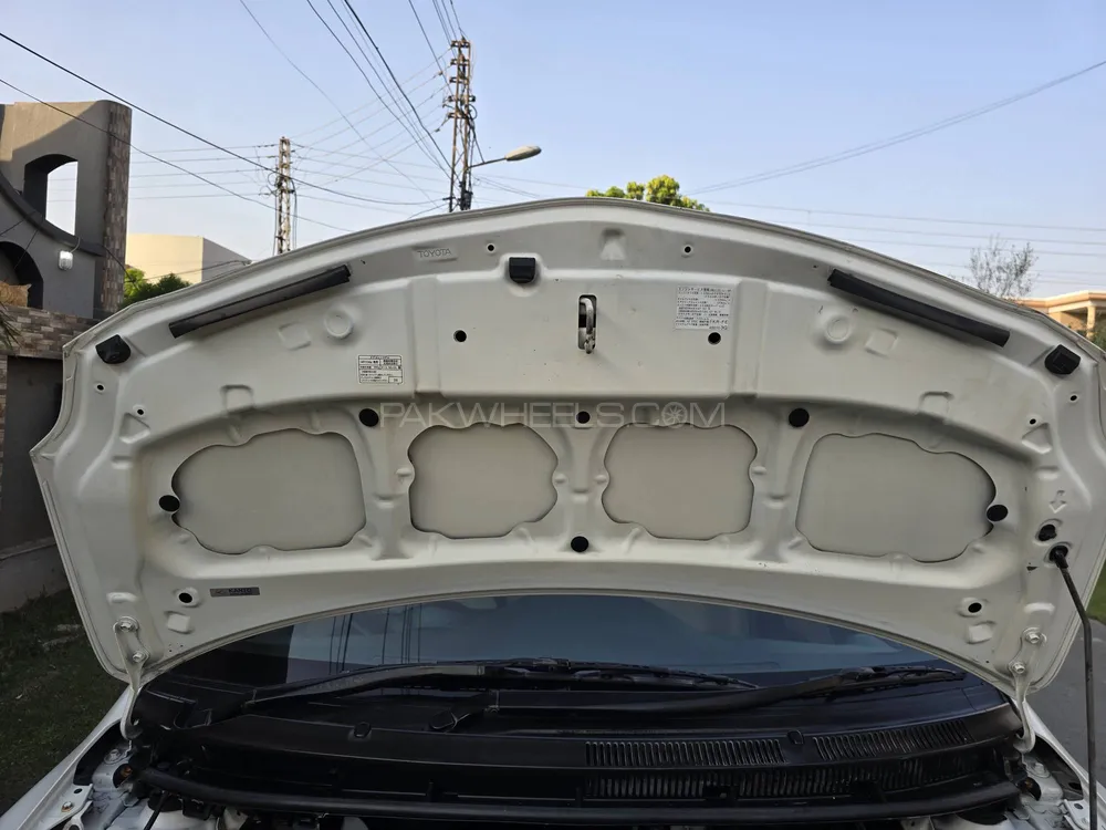 Toyota Belta 2006 for Sale in Lahore Toyota Belta 2006 for Sale in Lahore Image-3