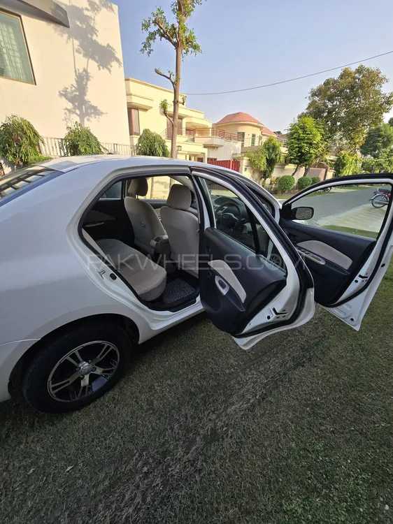 Toyota Belta 2006 for Sale in Lahore Toyota Belta 2006 for Sale in Lahore Image-13