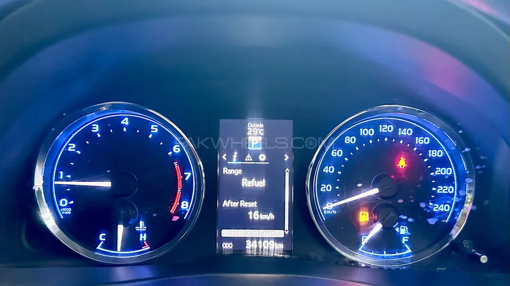 Toyota Corolla 2019 for Sale in Lahore Toyota Corolla 2019 for Sale in Lahore Image-5