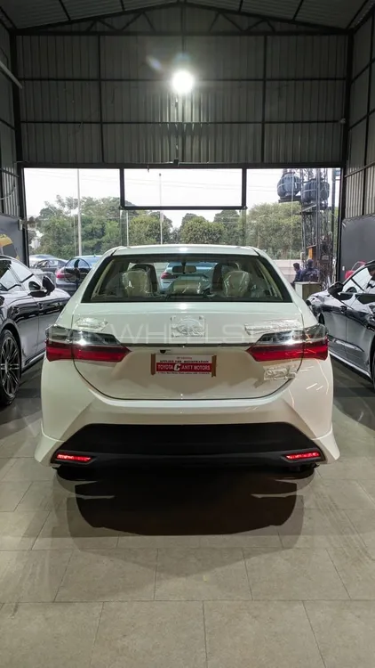 Toyota Corolla 2025 for Sale in Lahore Toyota Corolla 2025 for Sale in Lahore Image-2