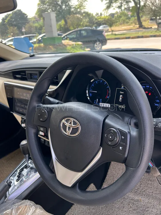 Toyota Corolla 2025 for Sale in Islamabad Toyota Corolla 2025 for Sale in Islamabad Image-12