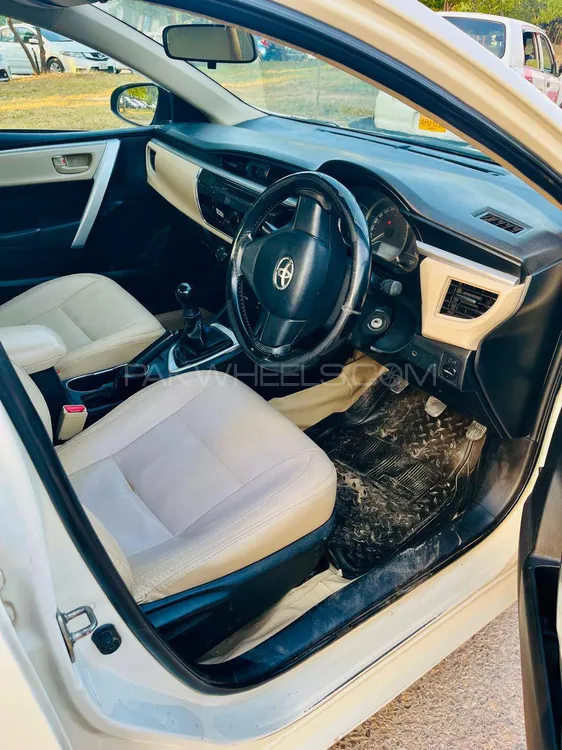 Toyota Corolla 2016 for Sale in Islamabad Toyota Corolla 2016 for Sale in Islamabad Image-9