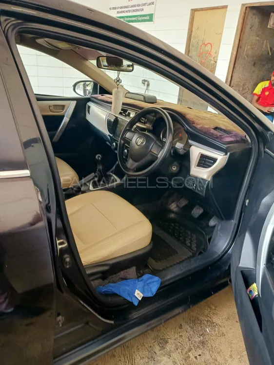Toyota Corolla 2016 for Sale in Gujranwala Toyota Corolla 2016 for Sale in Gujranwala Image-5