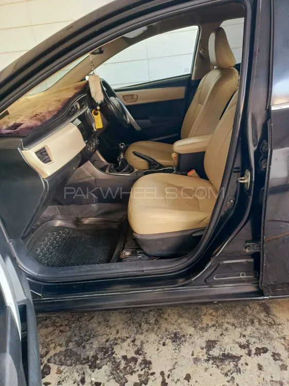 Toyota Corolla 2016 for Sale in Gujranwala Toyota Corolla 2016 for Sale in Gujranwala Image-4