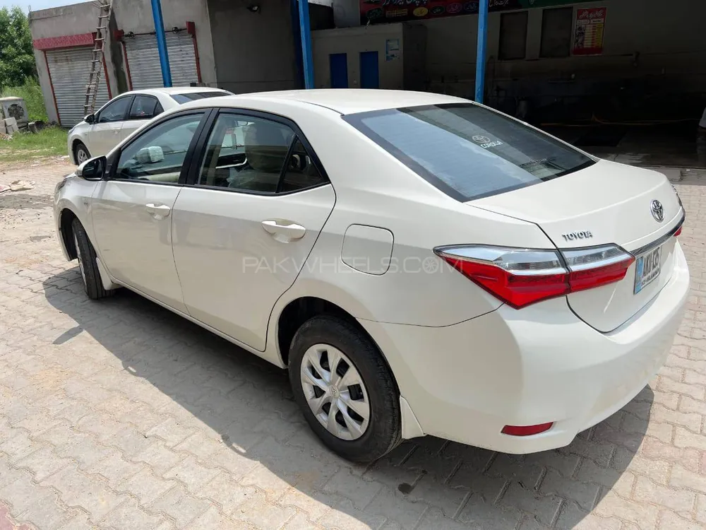 ٹویوٹا کرولا 2018 for Sale in گجرات ٹویوٹا کرولا 2018 for Sale in گجرات Image-10