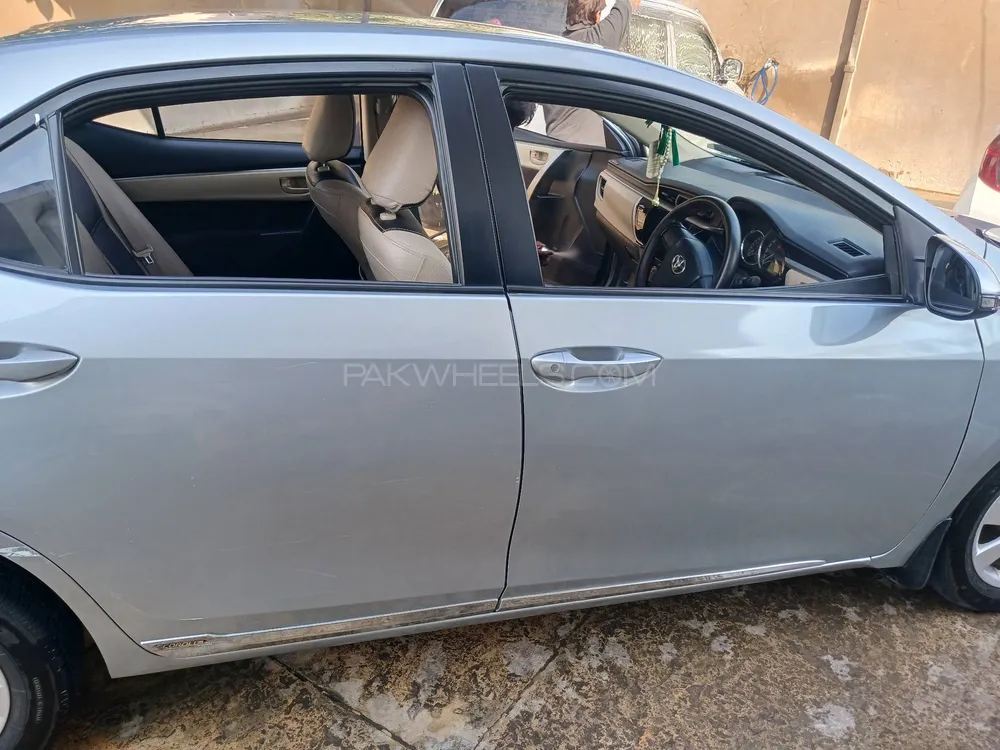 Toyota Corolla 2015 for Sale in Sialkot Toyota Corolla 2015 for Sale in Sialkot Image-18
