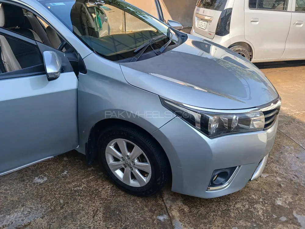 Toyota Corolla 2015 for Sale in Sialkot Toyota Corolla 2015 for Sale in Sialkot Image-16