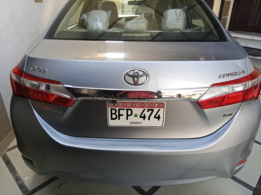 Toyota Corolla 2016 for Sale in Karachi Image-1